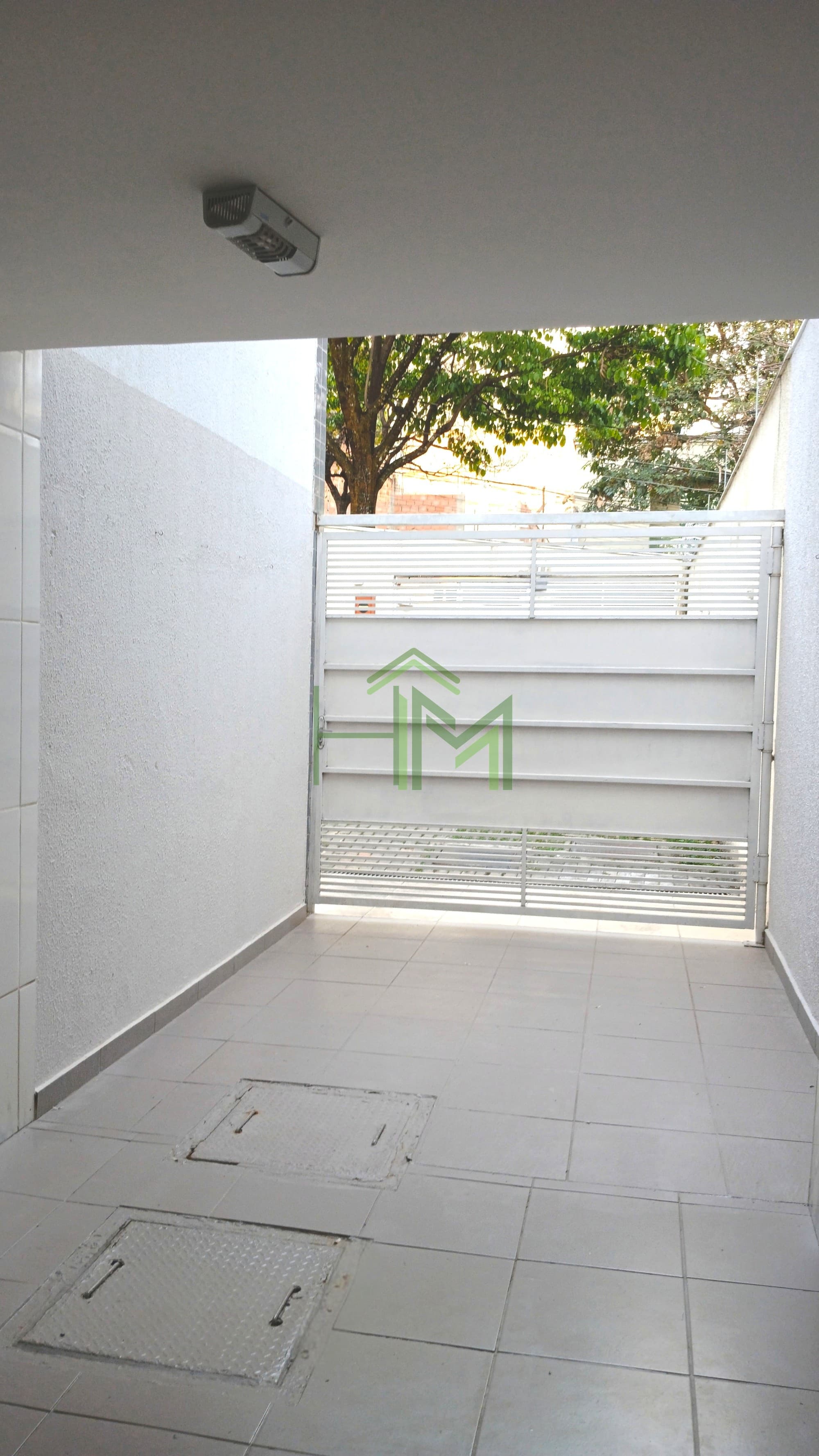 Privativa espaçosa com garagem no Cabral - foto 13